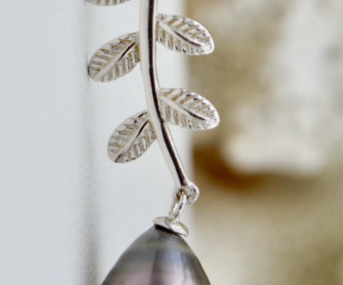 100-collection-temihi-perle-cerclee-de-9-5mm-pendentif-en-perles-de-tahiti-1