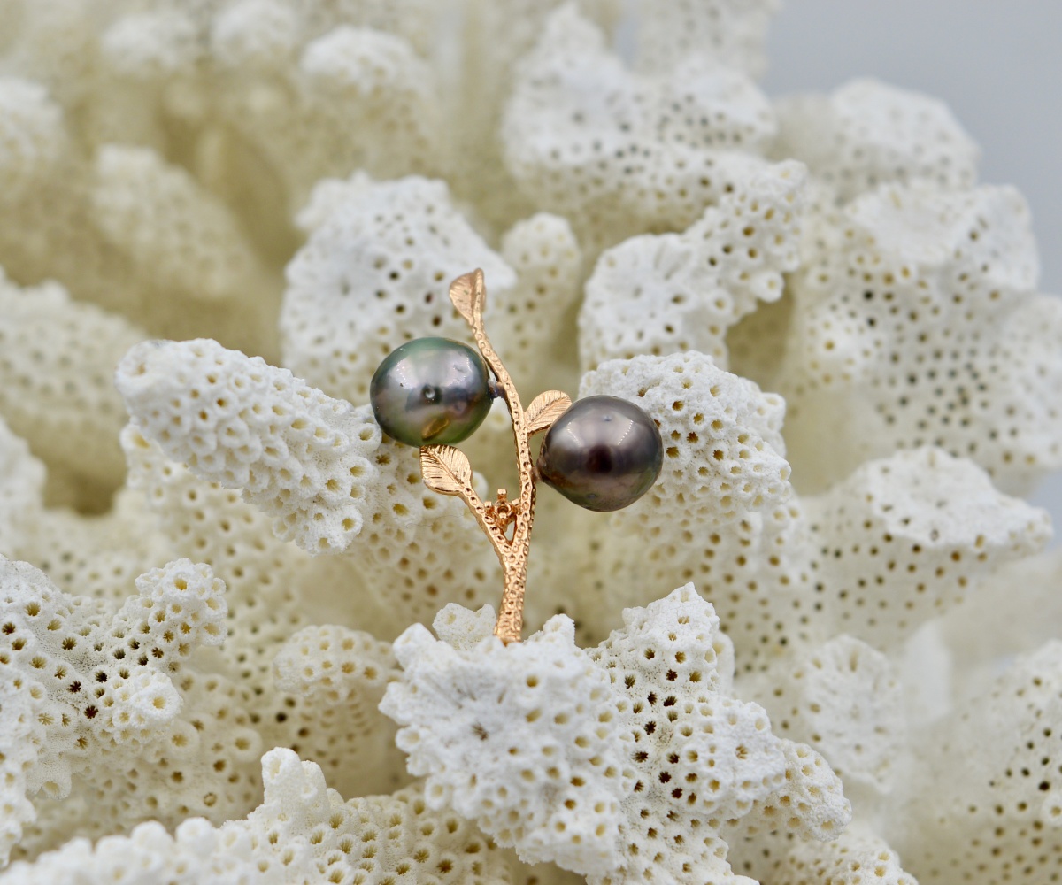 110-collection-orama-deux-perles-semi-rondes-de-8-8mm-pendentif-en-perles-de-tahiti-2