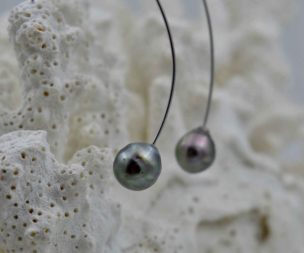 115-collection-matatia-deux-perles-semi-rondes-boucles-oreilles-en-perles-de-tahiti-3