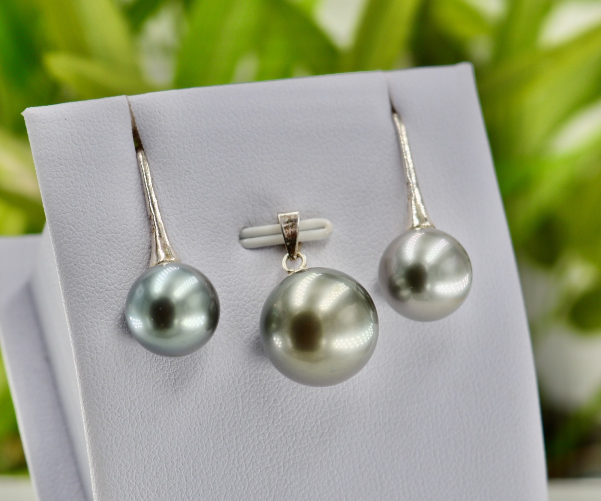 12-collection-vaipoe-splendide-parure-de-3-perles-de-tahiti-boucles-oreilles-en-perles-de-tahiti-0