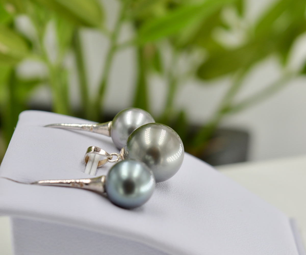 12-collection-vaipoe-splendide-parure-de-3-perles-de-tahiti-boucles-oreilles-en-perles-de-tahiti-5