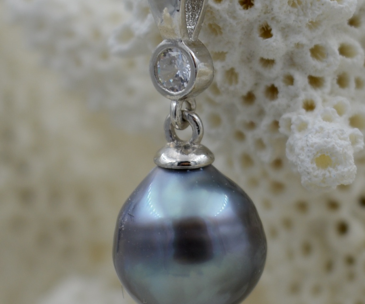 122-collection-oro-perle-cerclee-bleu-de-9-7mm-collier-en-perles-de-tahiti-0