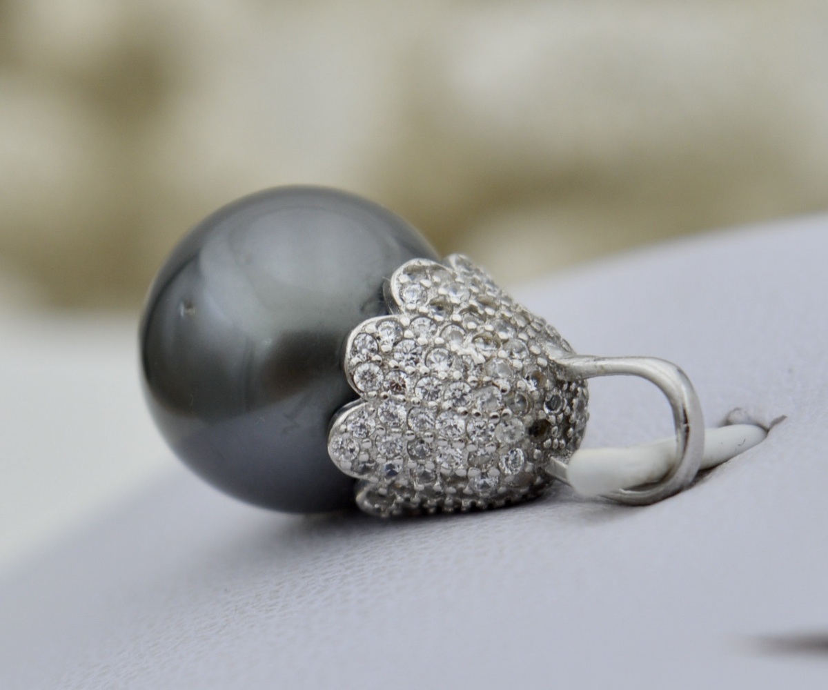 125-collection-roa-perle-de-11-7mm-pendentif-en-perles-de-tahiti-2