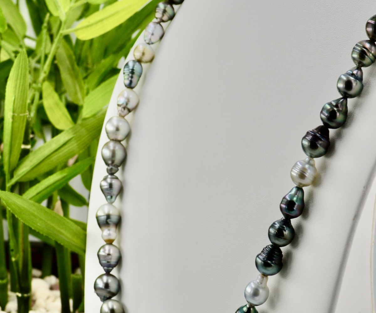 126-collection-marutea-choker-de-59-perles-collier-en-perles-de-tahiti-2