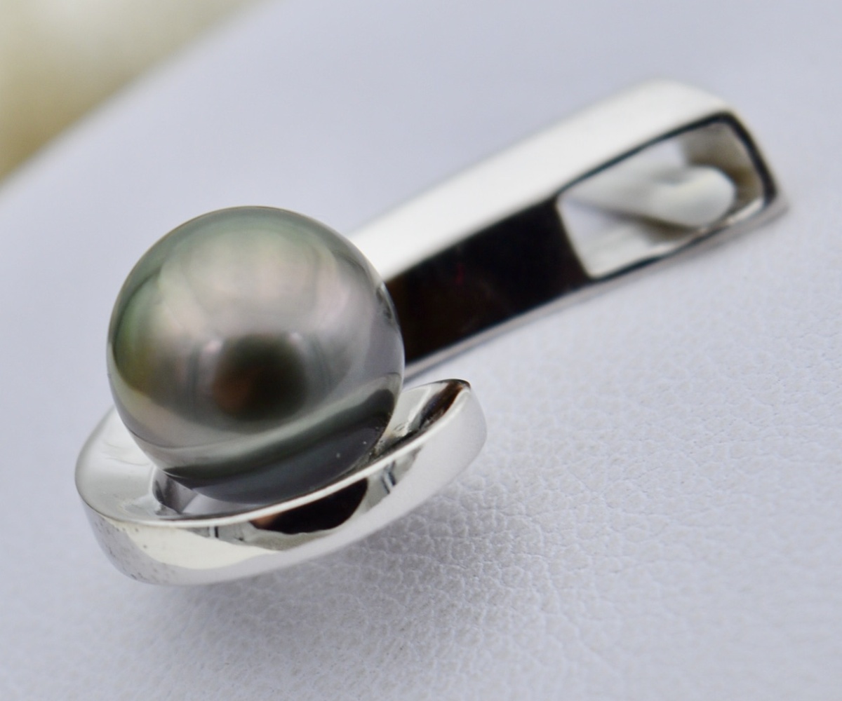 139-collection-matau-splendide-perle-verte-de-9-5mm-pendentif-en-perles-de-tahiti-3