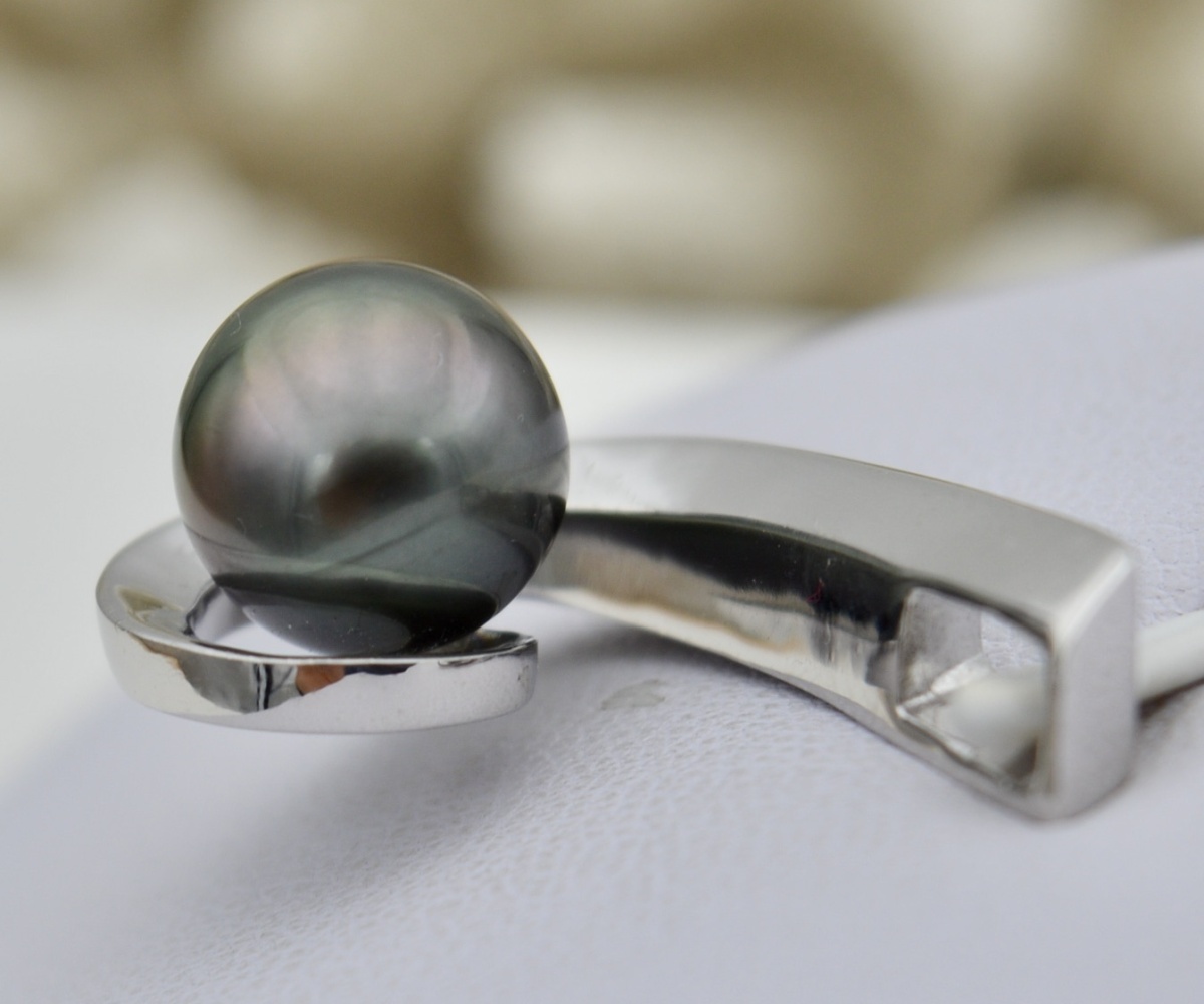 139-collection-matau-splendide-perle-verte-de-9-5mm-pendentif-en-perles-de-tahiti-5