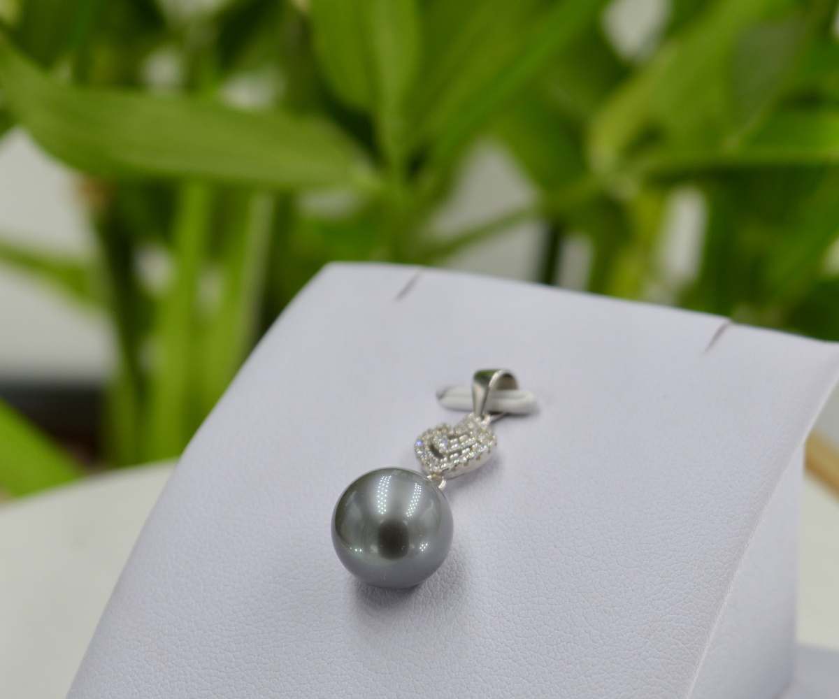 149-collection-pea-perle-de-11-2mm-pendentif-en-perles-de-tahiti-1