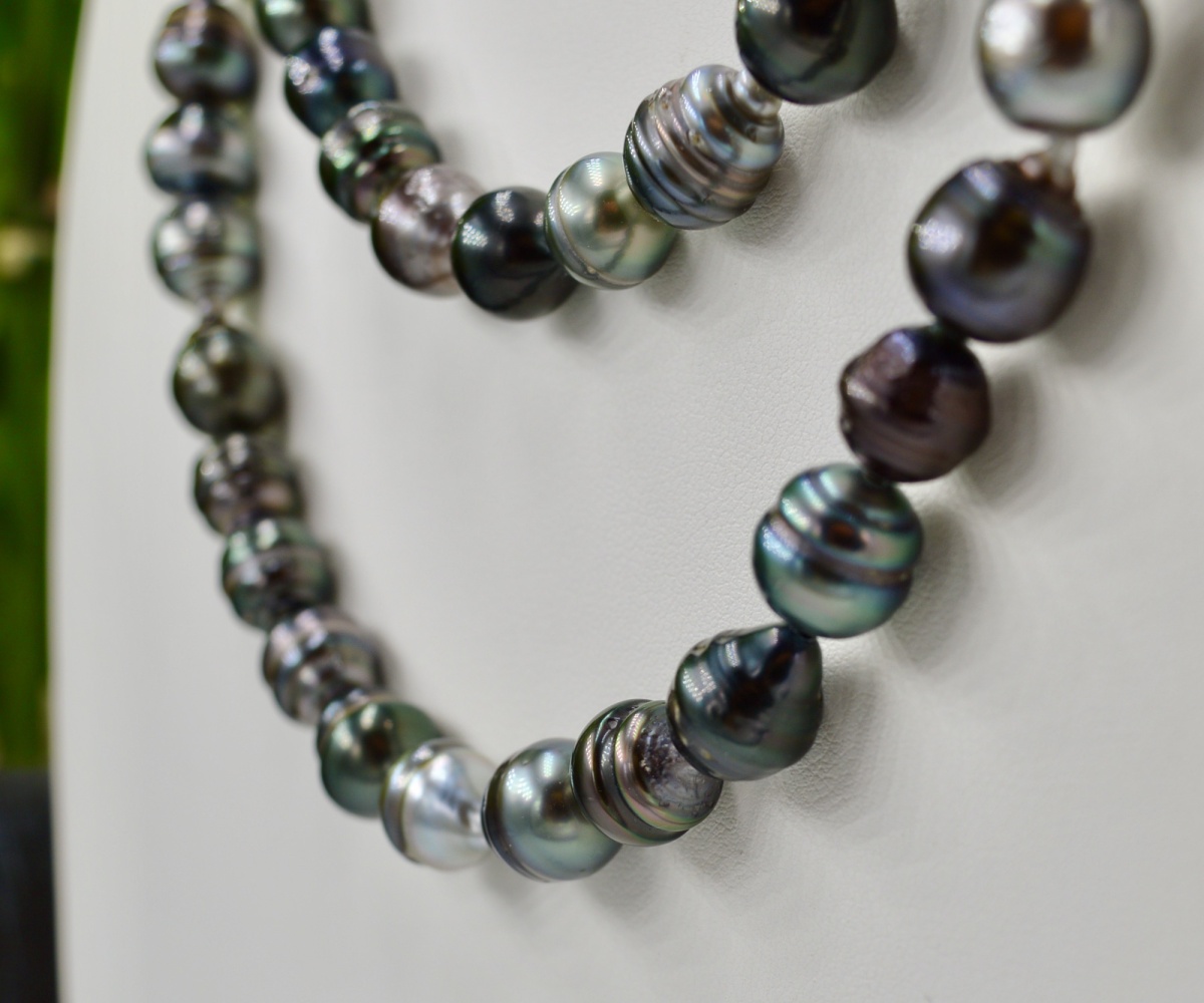 169-collection-inaha-sautoir-de-126-perles-baroques-collier-en-perles-de-tahiti-2