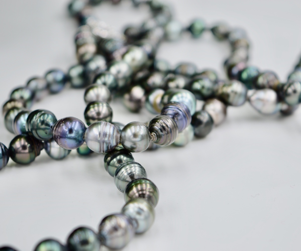 169-collection-inaha-sautoir-de-126-perles-baroques-collier-en-perles-de-tahiti-3
