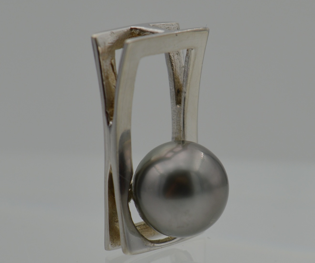 194-collection-papenoo-perle-de-8-8mm-pendentif-en-perles-de-tahiti-3