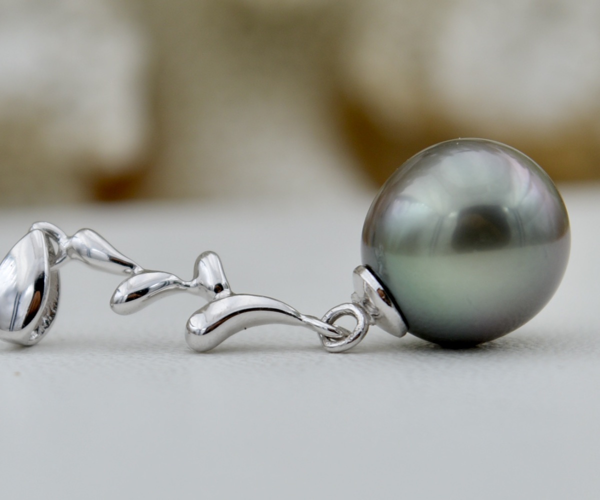 197-collection-te-a-perle-de-9-5mm-pendentif-en-perles-de-tahiti-1