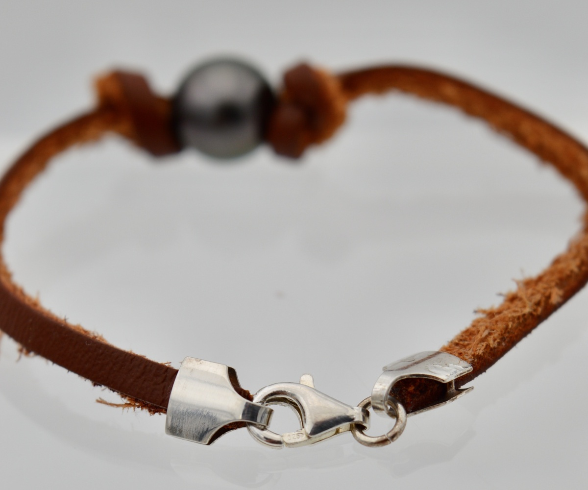 26-collection-tahaa-perle-de-10-1mm-sur-cuir-bracelet-en-perles-de-tahiti-3