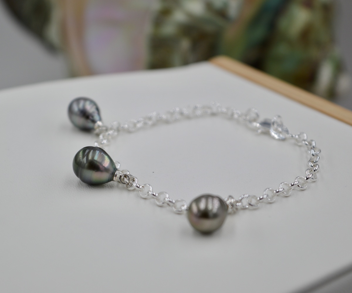 340-collection-vahine-3-perles-de-8-5mm-bracelet-en-perles-de-tahiti-0