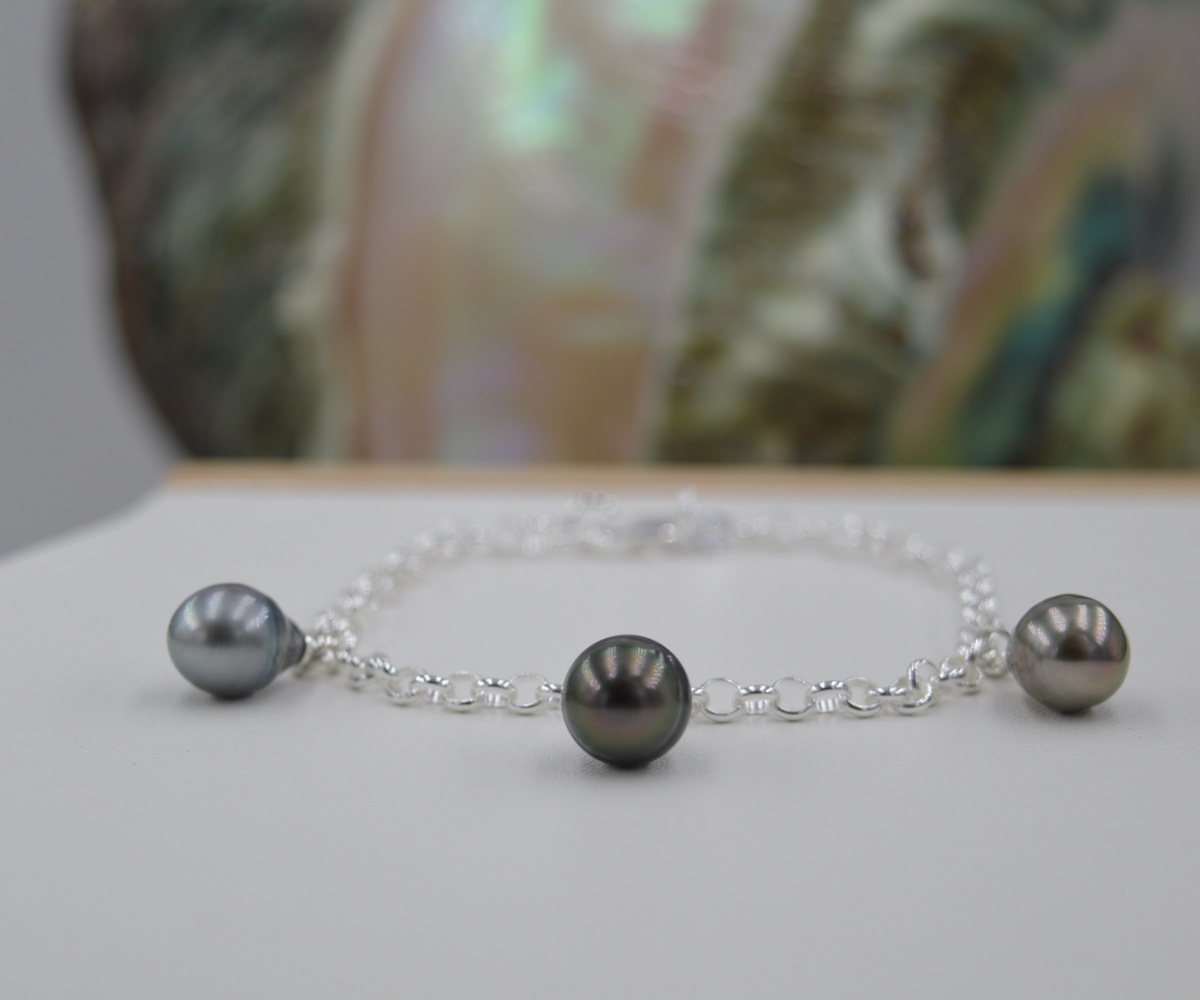 340-collection-vahine-3-perles-de-8-5mm-bracelet-en-perles-de-tahiti-3