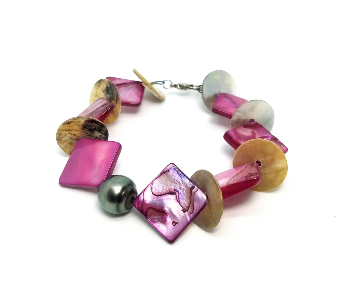 37-collection-poeiti-nacres-et-perle-de-10-2mm-bracelet-en-perles-de-tahiti-0