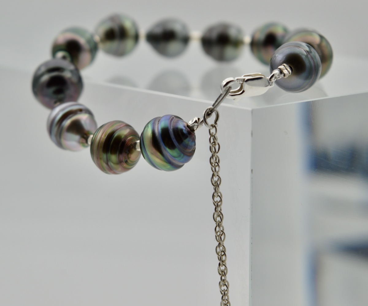 387-collection-oanui-12-perles-baroques-bracelet-en-perles-de-tahiti-1