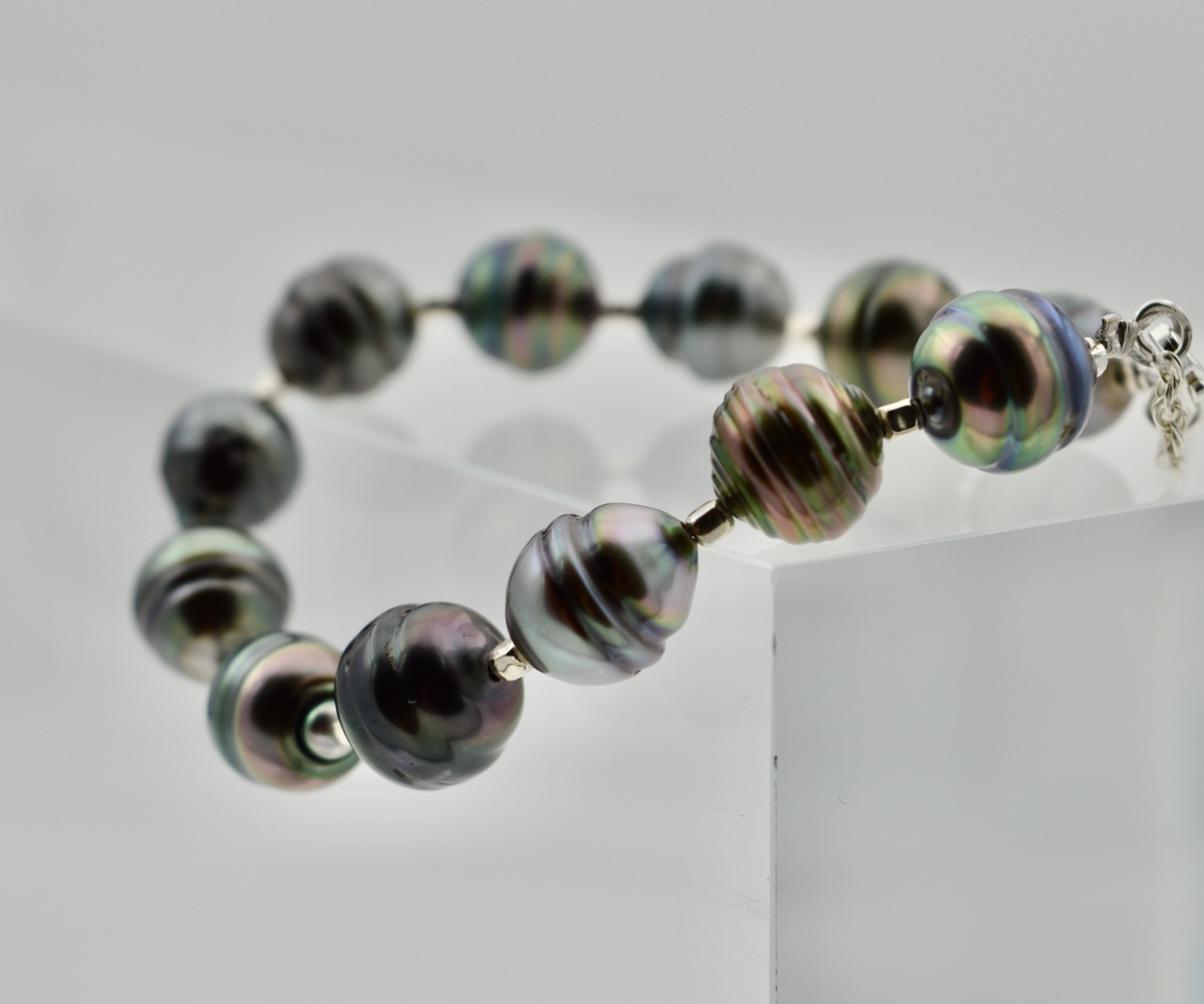 387-collection-oanui-12-perles-baroques-bracelet-en-perles-de-tahiti-2