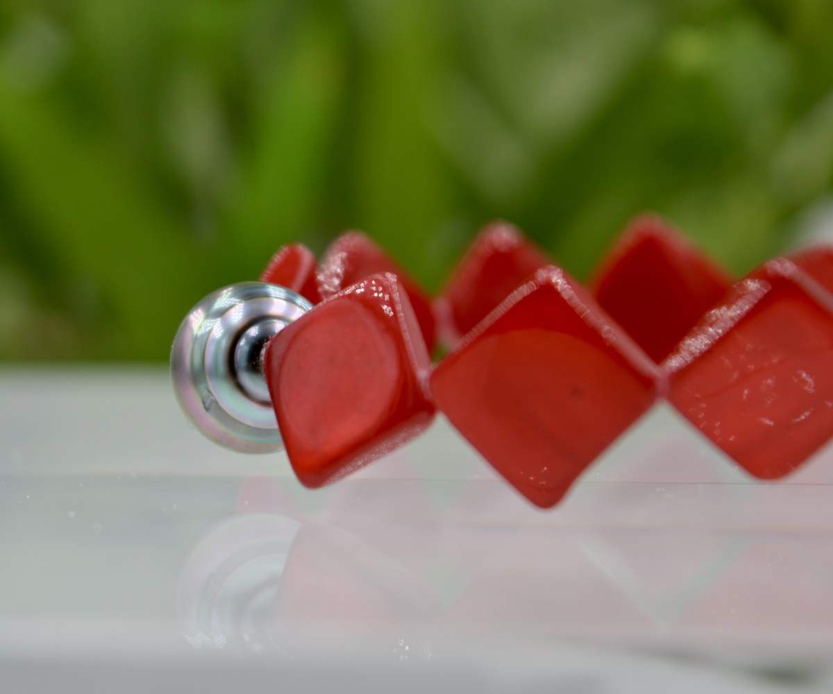 416-collection-poeiti-perle-cerclee-sur-nacre-rouge-bracelet-en-perles-de-tahiti-3