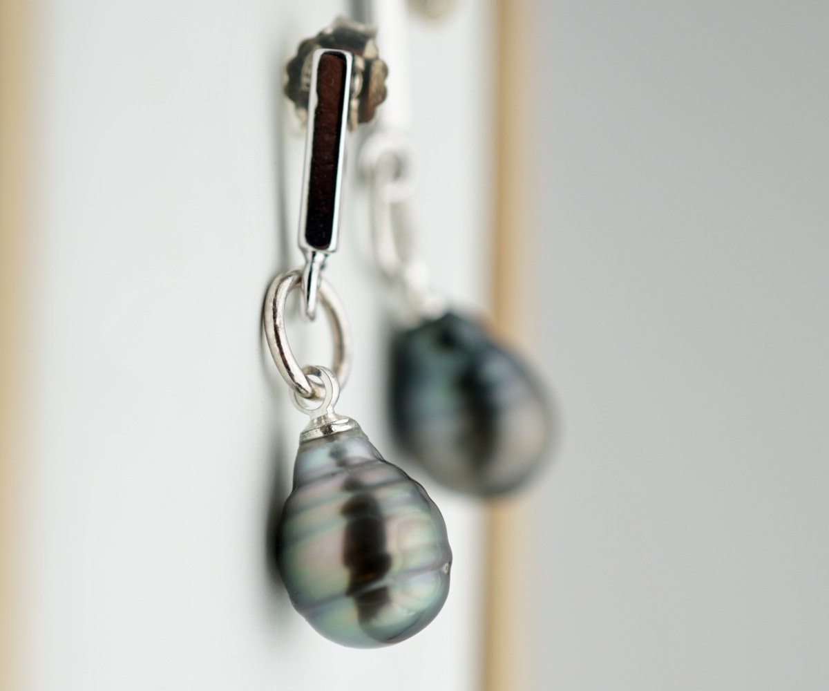 430-collection-mahi-perles-cerclees-argentees-boucles-oreilles-en-perles-de-tahiti-3