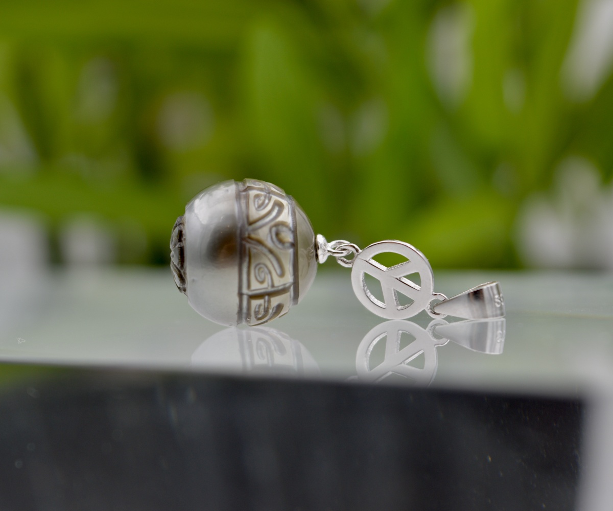 455-collection-itivaa-perle-de-14-1mm-pendentif-en-perles-de-tahiti-1