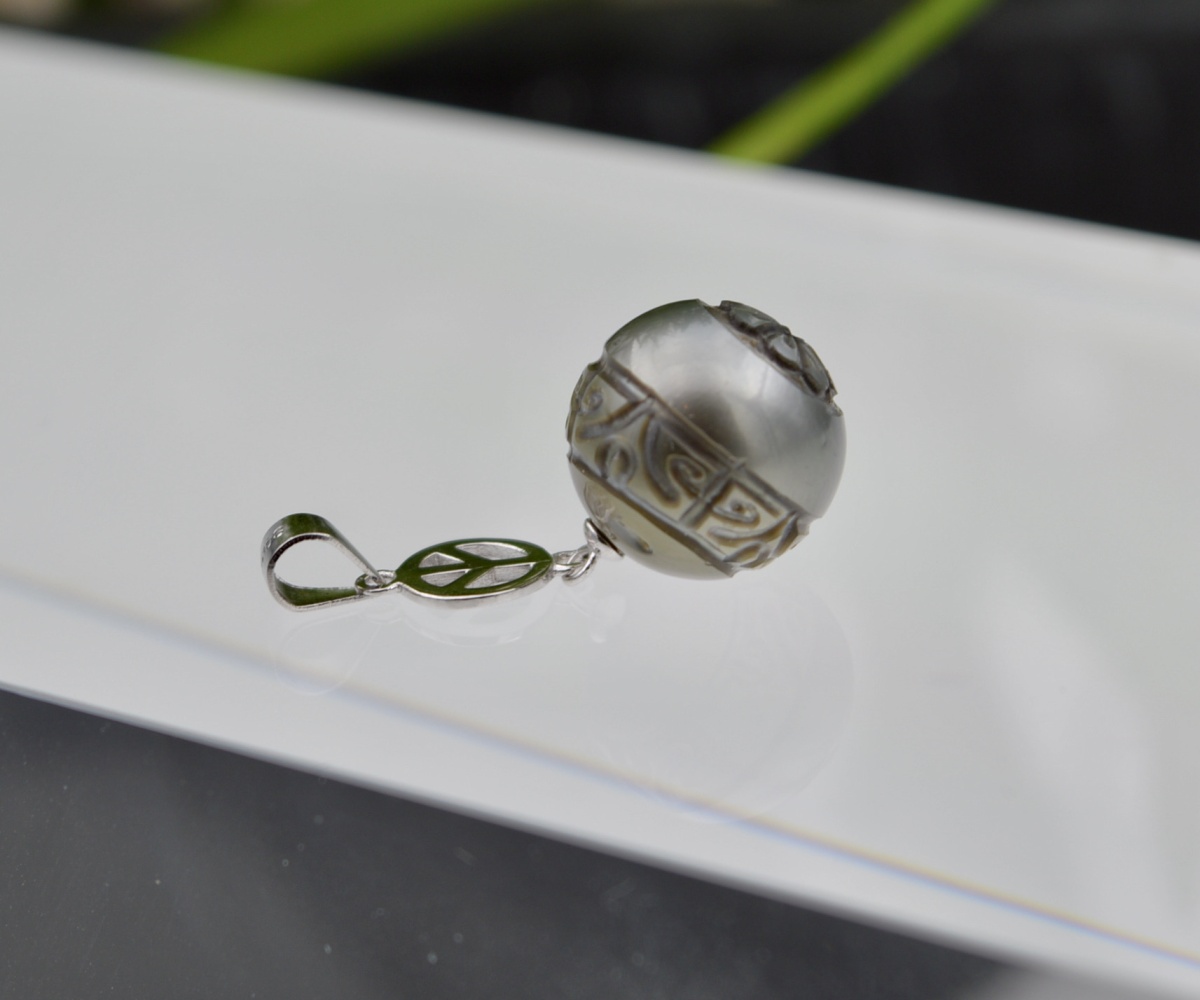 455-collection-itivaa-perle-de-14-1mm-pendentif-en-perles-de-tahiti-3