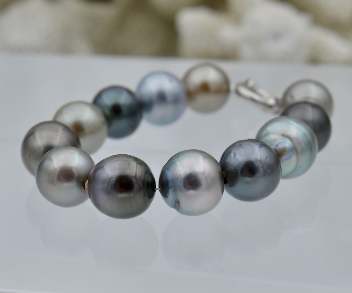 501-collection-raivaeve-12-perles-multicolores-bracelet-en-perles-de-tahiti-2