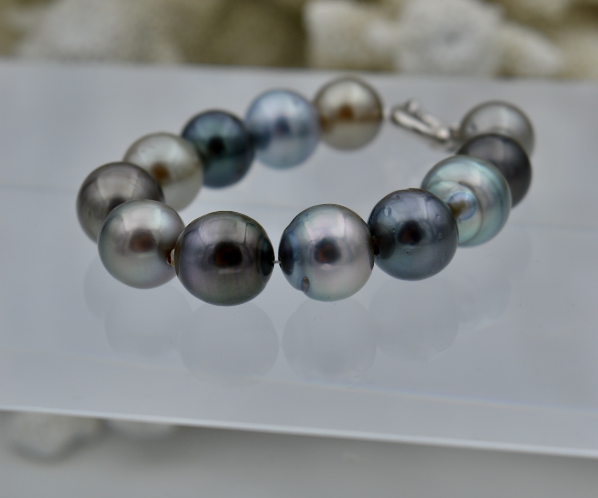 501-collection-raivaeve-12-perles-multicolores-bracelet-en-perles-de-tahiti-4