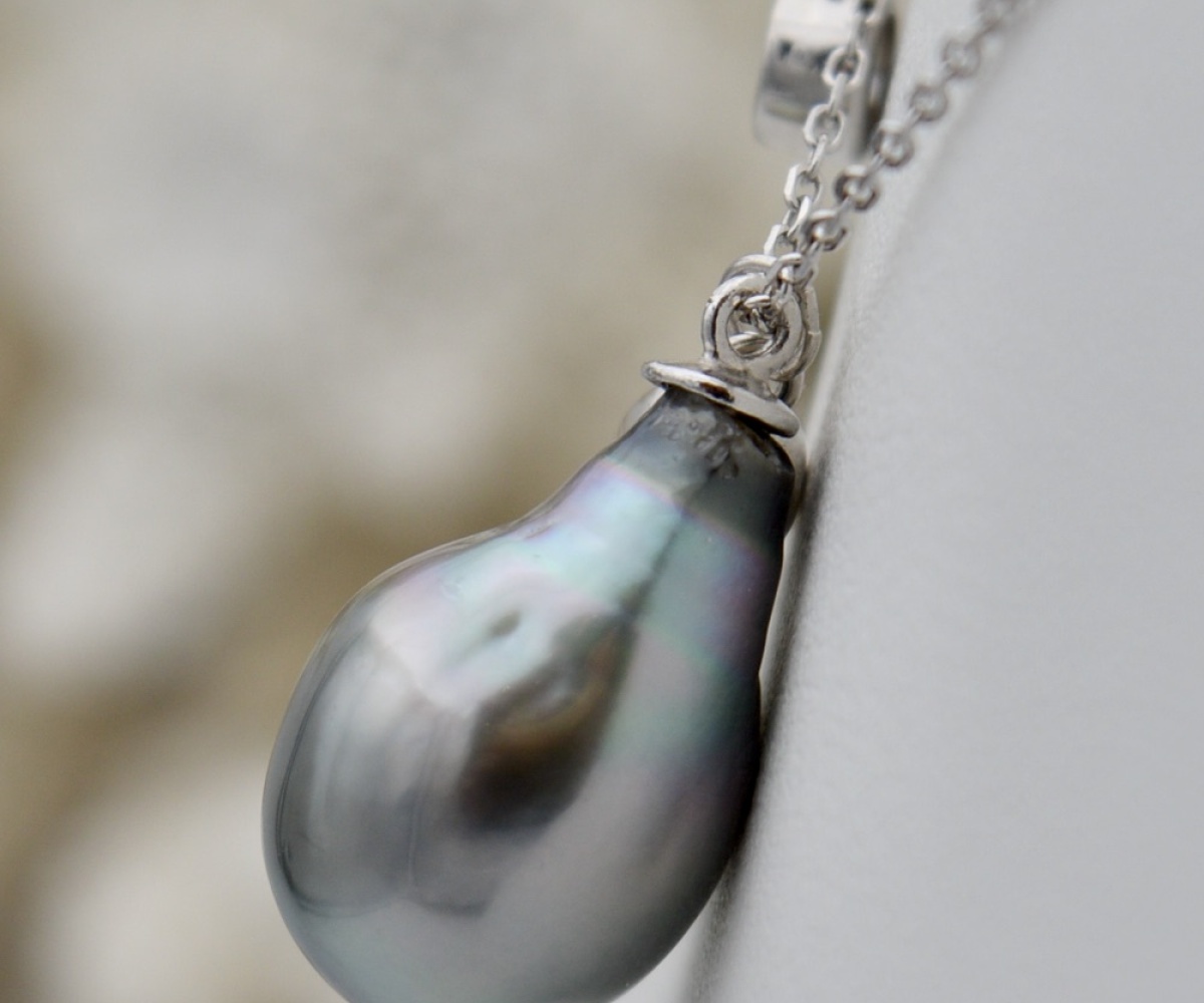510-collection-ori-tahiti-perle-baroque-de-10-1mm-collier-en-perles-de-tahiti-4