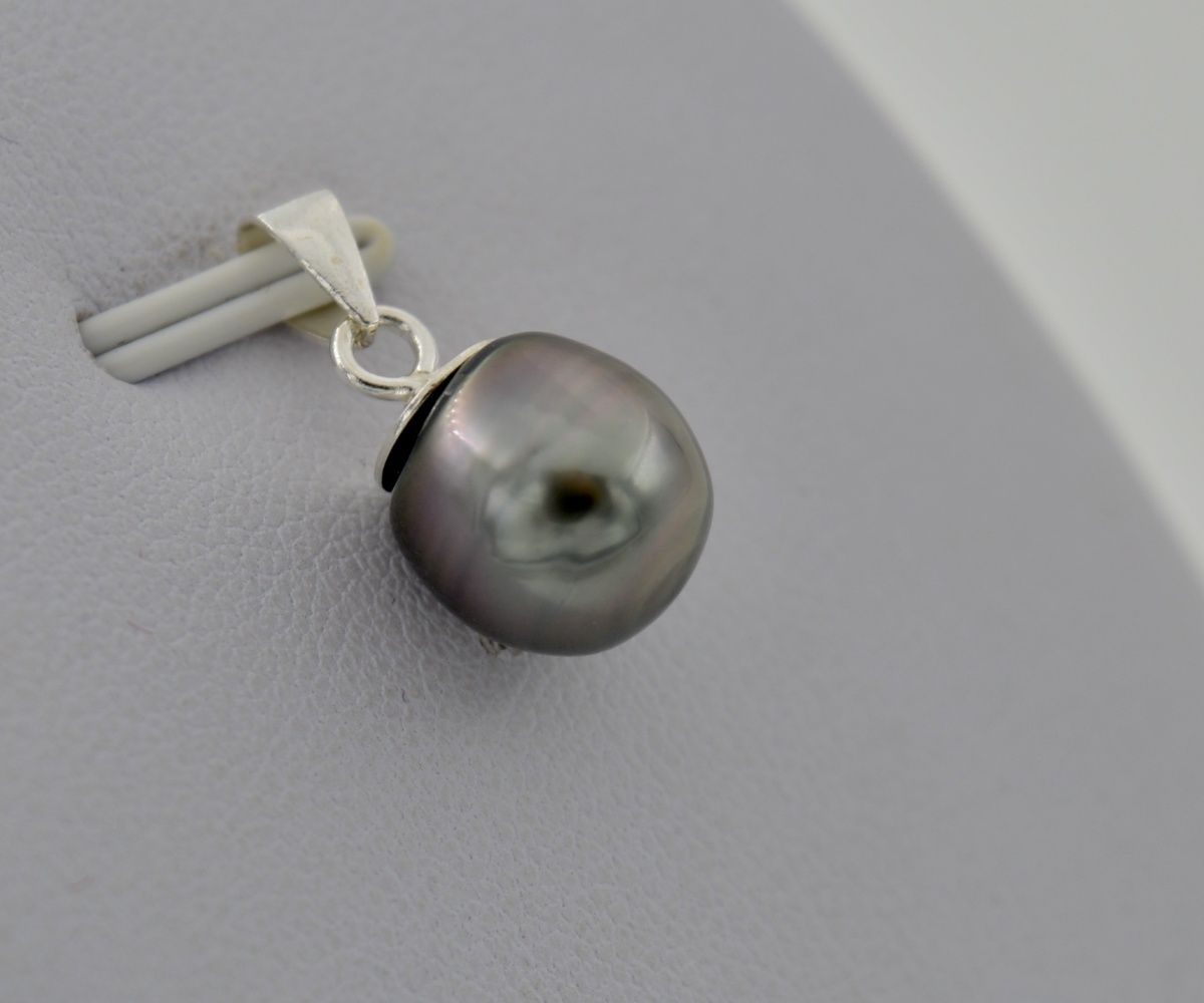 526-collection-ori-perle-cerclee-de-9-2mm-pendentif-en-perles-de-tahiti-3