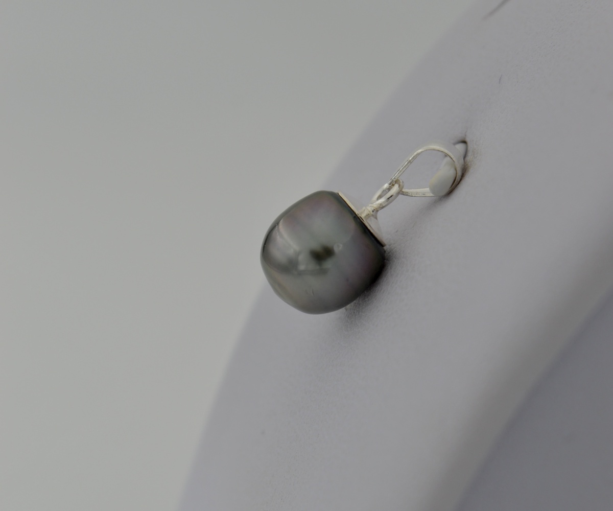 526-collection-ori-perle-cerclee-de-9-2mm-pendentif-en-perles-de-tahiti-4