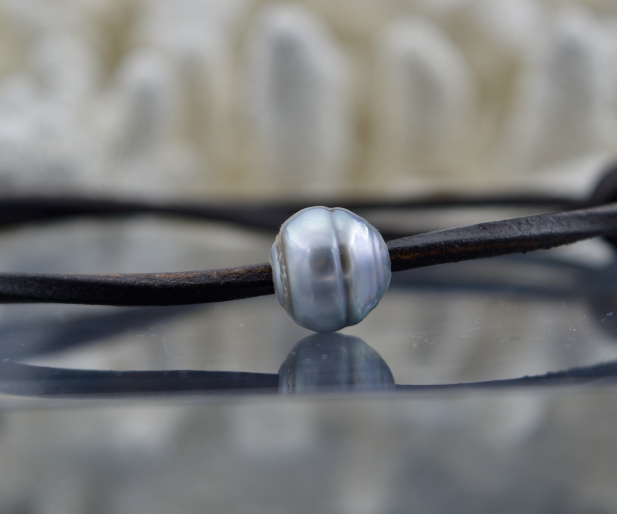 533-collection-arai-perle-cerclee-silver-sur-cuir-bracelet-en-perles-de-tahiti-0