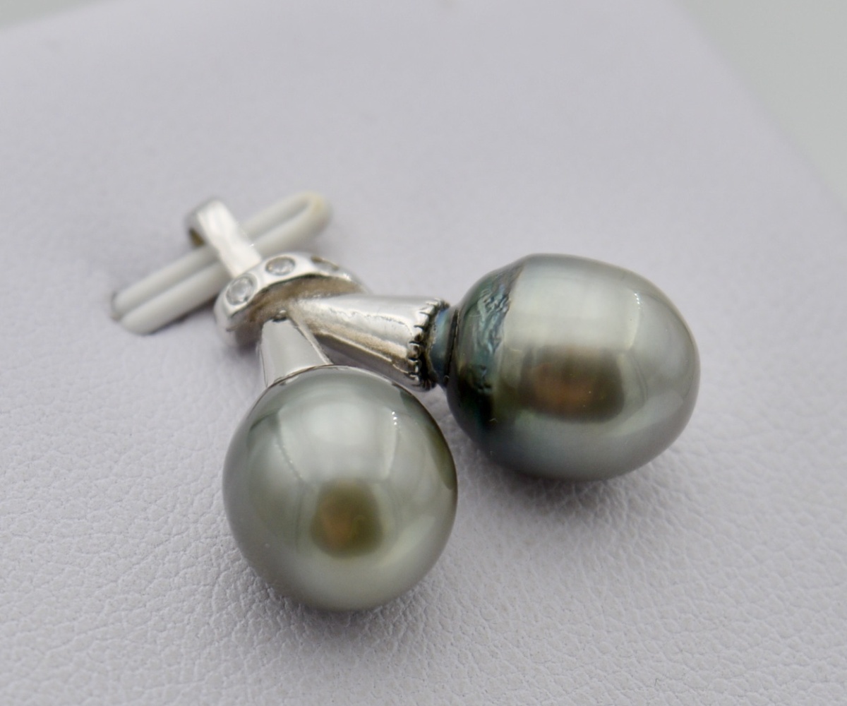 540-collection-gambier-2-perles-baroques-montees-sur-argent-pendentif-en-perles-de-tahiti-1