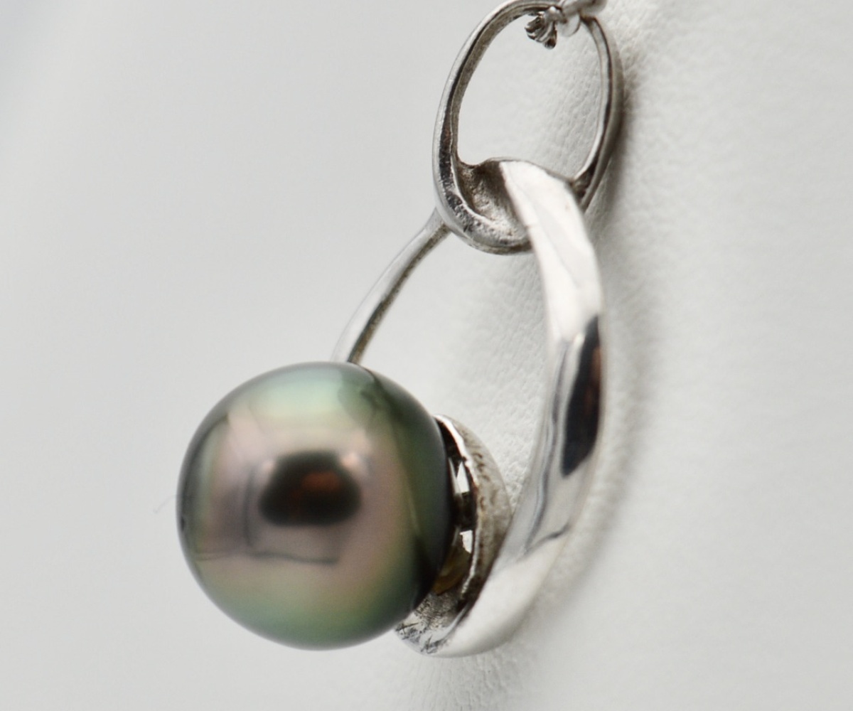 541-collection-tere-perle-ronde-de-8-2mm-sur-argent-collier-en-perles-de-tahiti-9