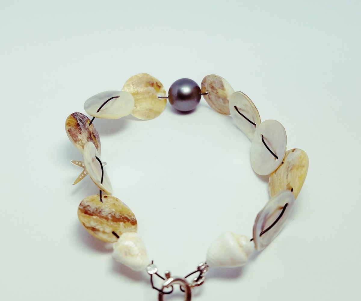 589-collection-poeiti-bracelet-de-nacres-et-perle-10-8mm-bracelet-en-perles-de-tahiti-0