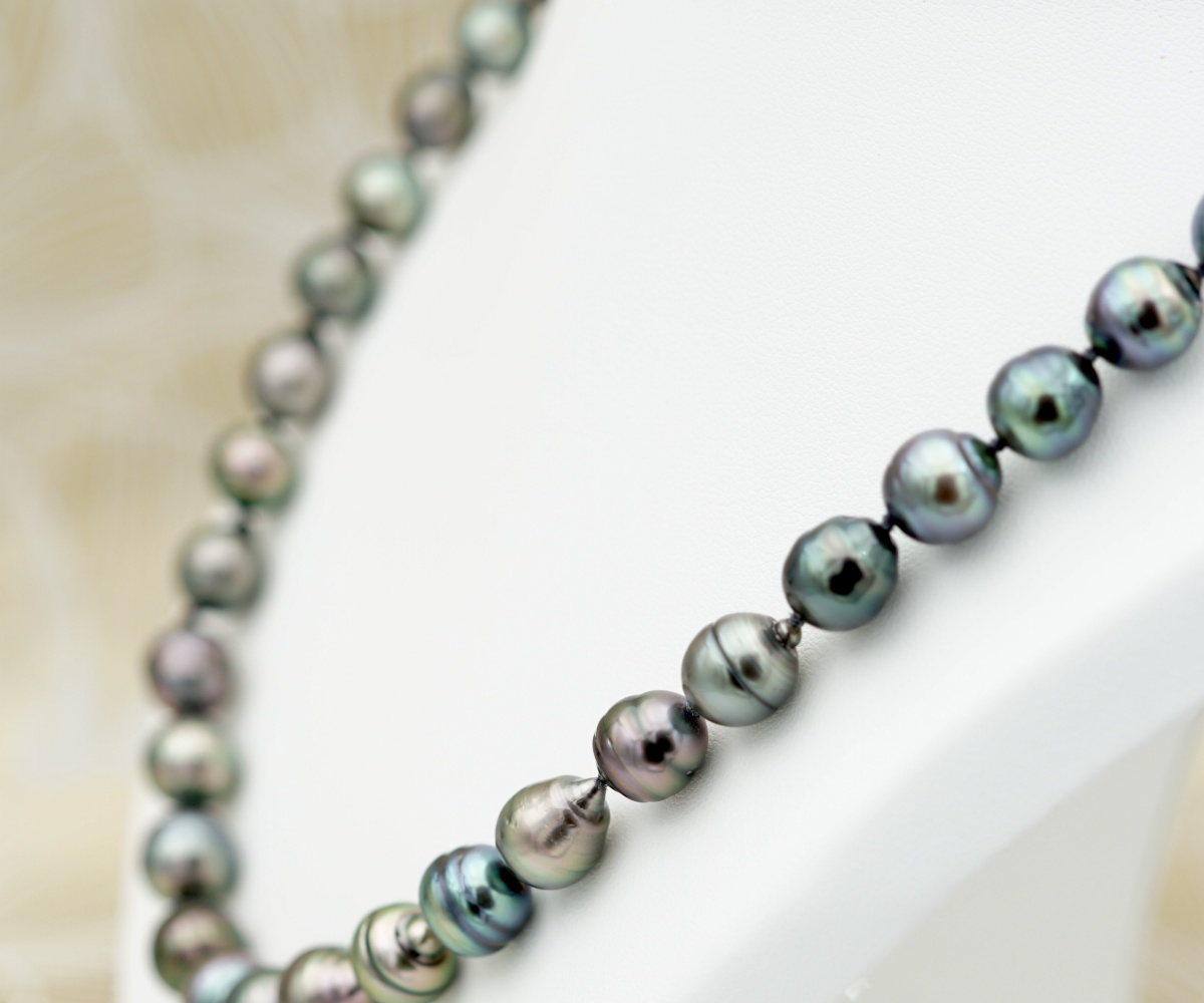600-collection-hiva-oa-splendide-collier-de-44-perles-collier-en-perles-de-tahiti-1