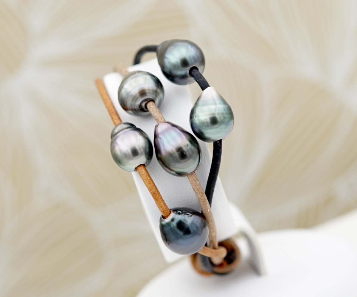 608-collection-ahonu-7-perles-de-tahiti-bracelet-en-perles-de-tahiti-et-pierres-naturelles-1