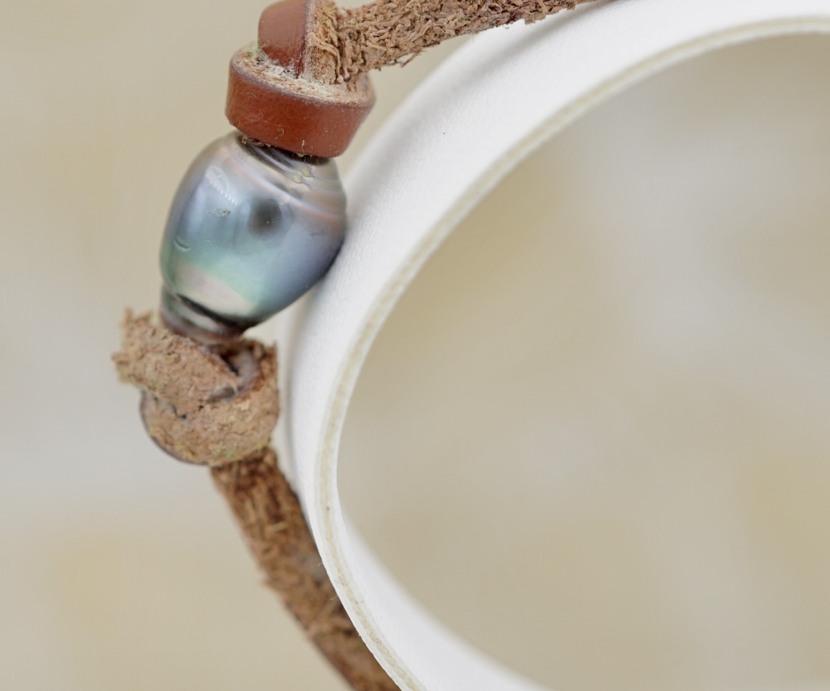 610-collection-tahia-perle-sur-cuir-avec-fermoir-coeur-en-argent-925mm-bracelet-en-perles-de-tahiti-et-pierres-naturelles-5