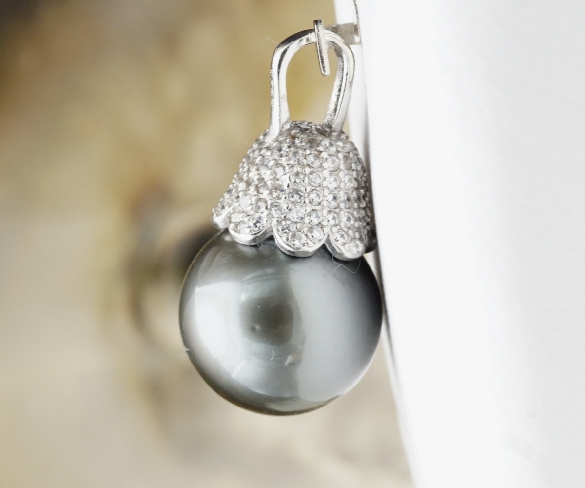 618-collection-roa-perle-de-11-7mm-pendentif-en-perles-de-tahiti-5