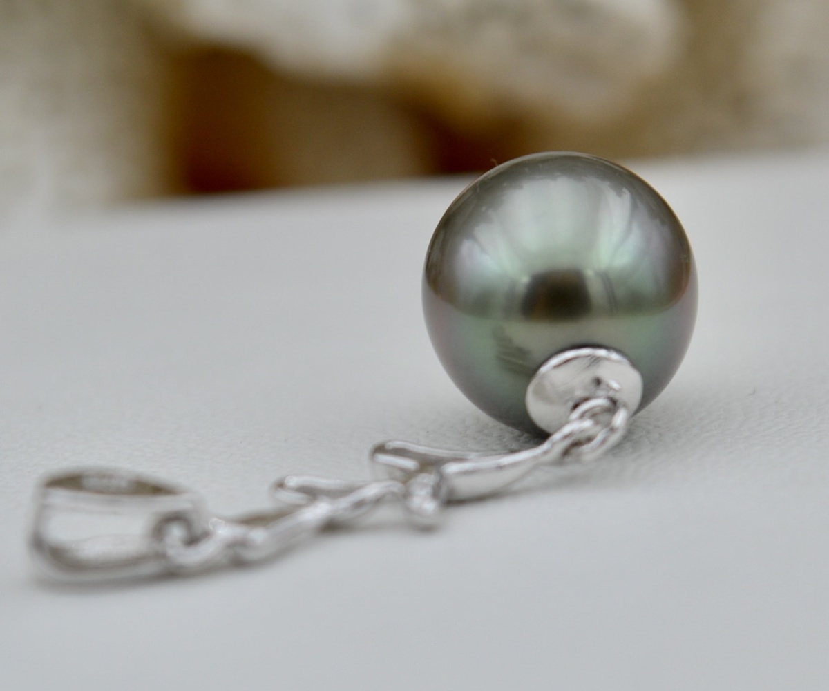 636-collection-te-a-perle-de-9-5mm-pendentif-en-perles-de-tahiti-3