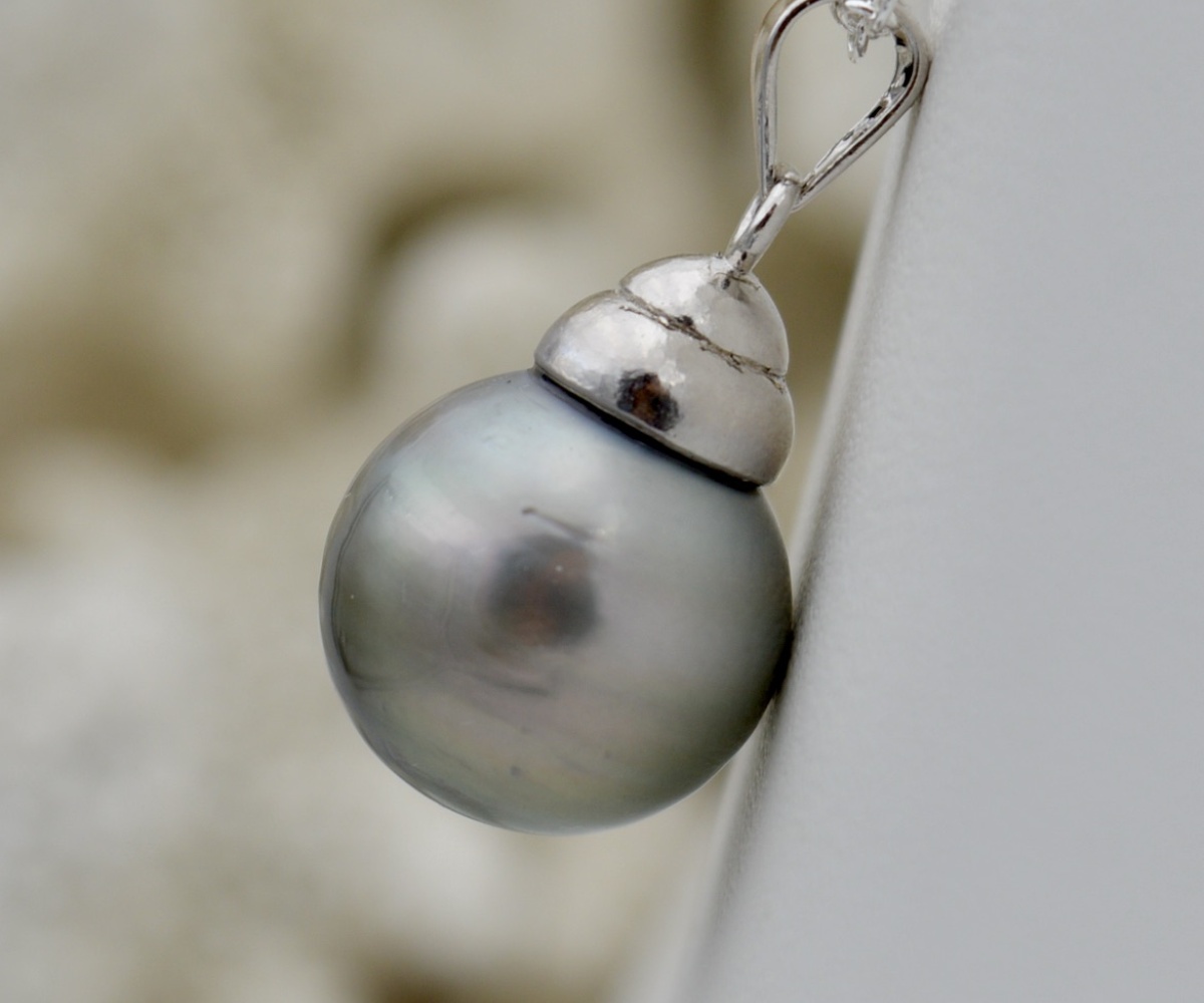 654-collection-tiare-perle-ronde-cerclee-de-12-3mm-collier-en-perles-de-tahiti-3