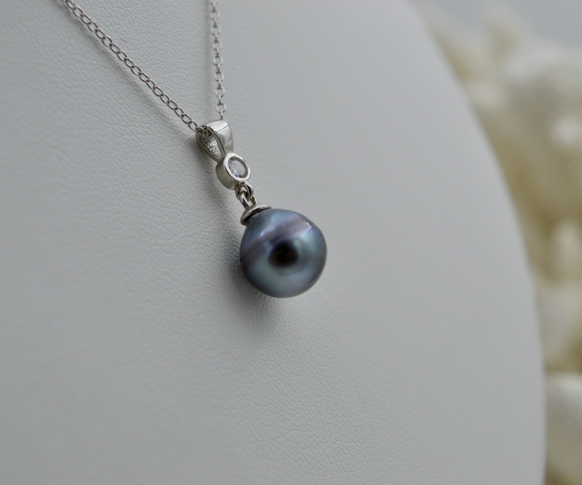 676-collection-oro-perle-cerclee-bleu-de-9-7mm-collier-en-perles-de-tahiti-3
