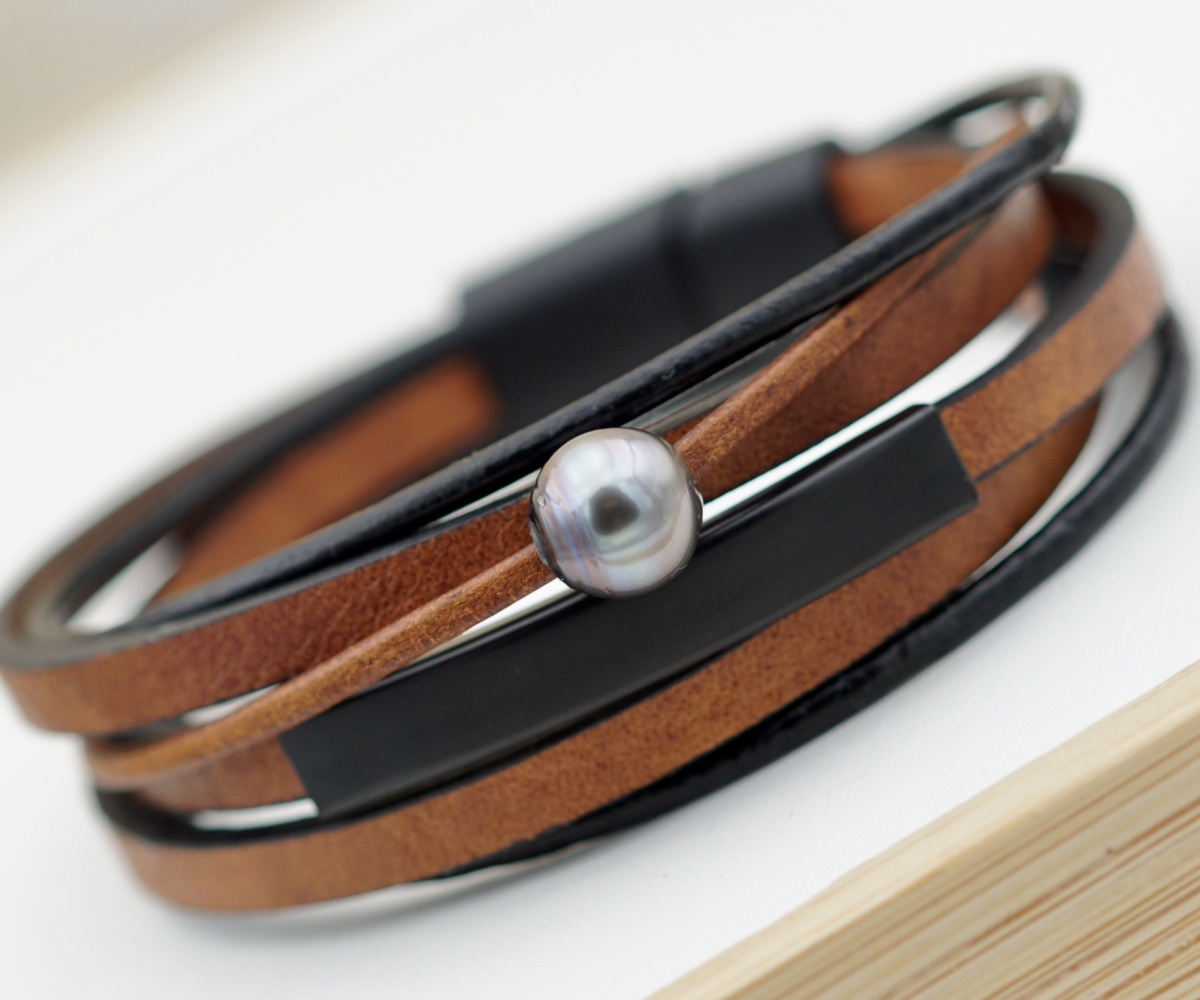 680-collection-aorai-bracelet-en-cuir-veritable-et-perle-ronde-cerclee-bracelet-en-perles-de-tahiti-0