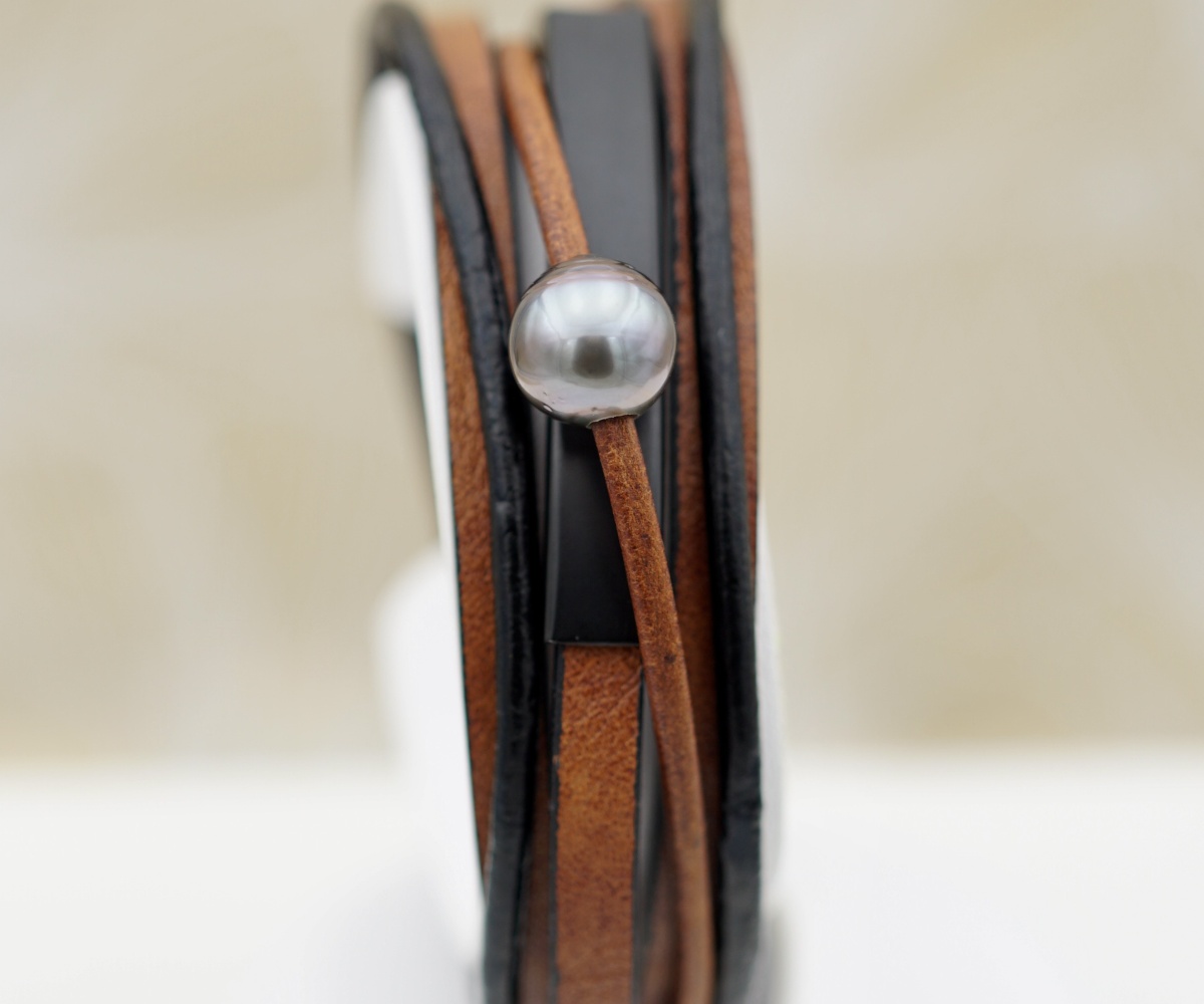 680-collection-aorai-bracelet-en-cuir-veritable-et-perle-ronde-cerclee-bracelet-en-perles-de-tahiti-10