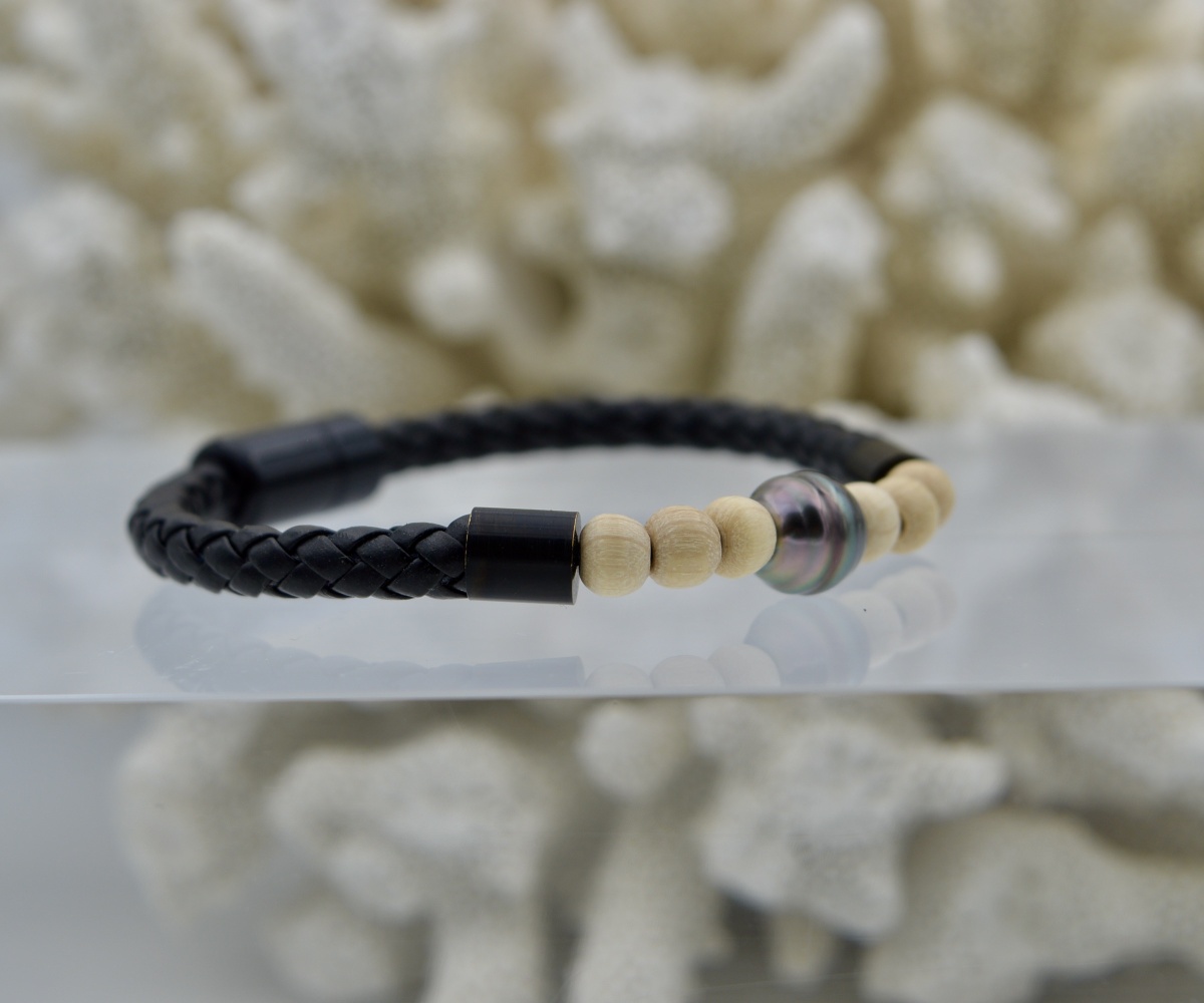 683-collection-ahonu-perle-cerclee-de-9-6mm-bracelet-en-perles-de-tahiti-1