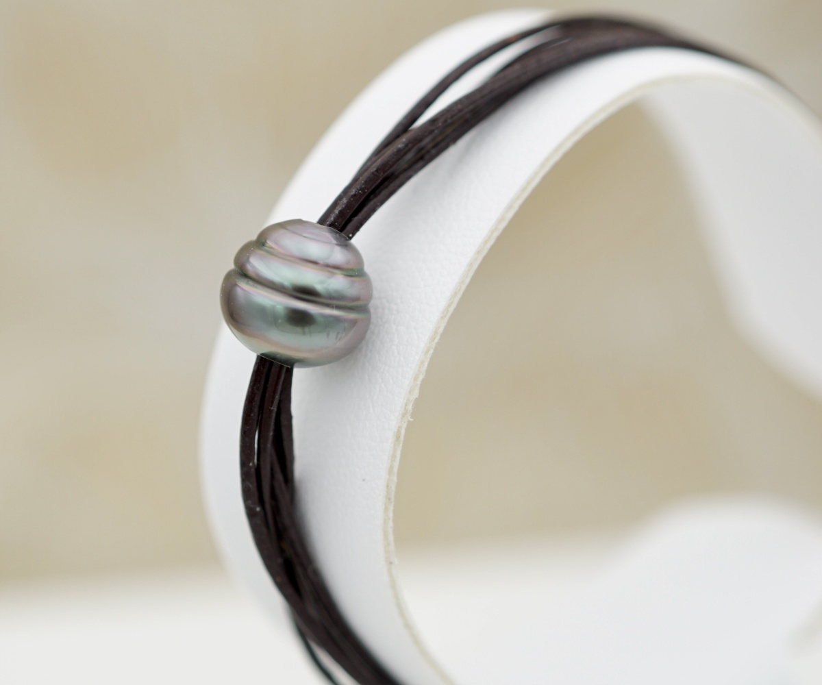 689-collection-tanaoa-perle-cerclee-de-10mm-bracelet-en-perles-de-tahiti-et-pierres-naturelles-2