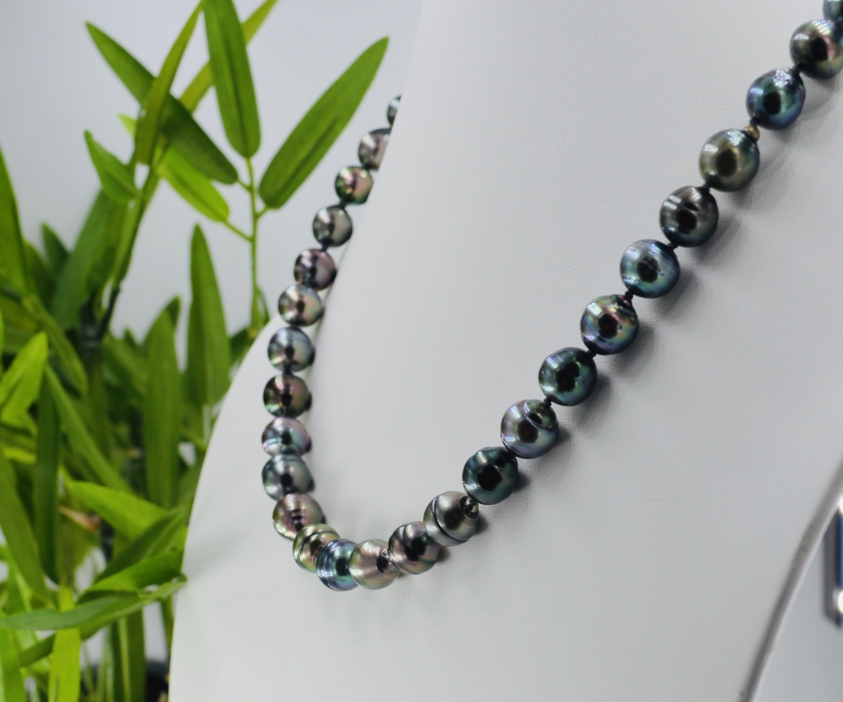 7-collection-hiva-oa-splendide-collier-de-44-perles-collier-en-perles-de-tahiti-2