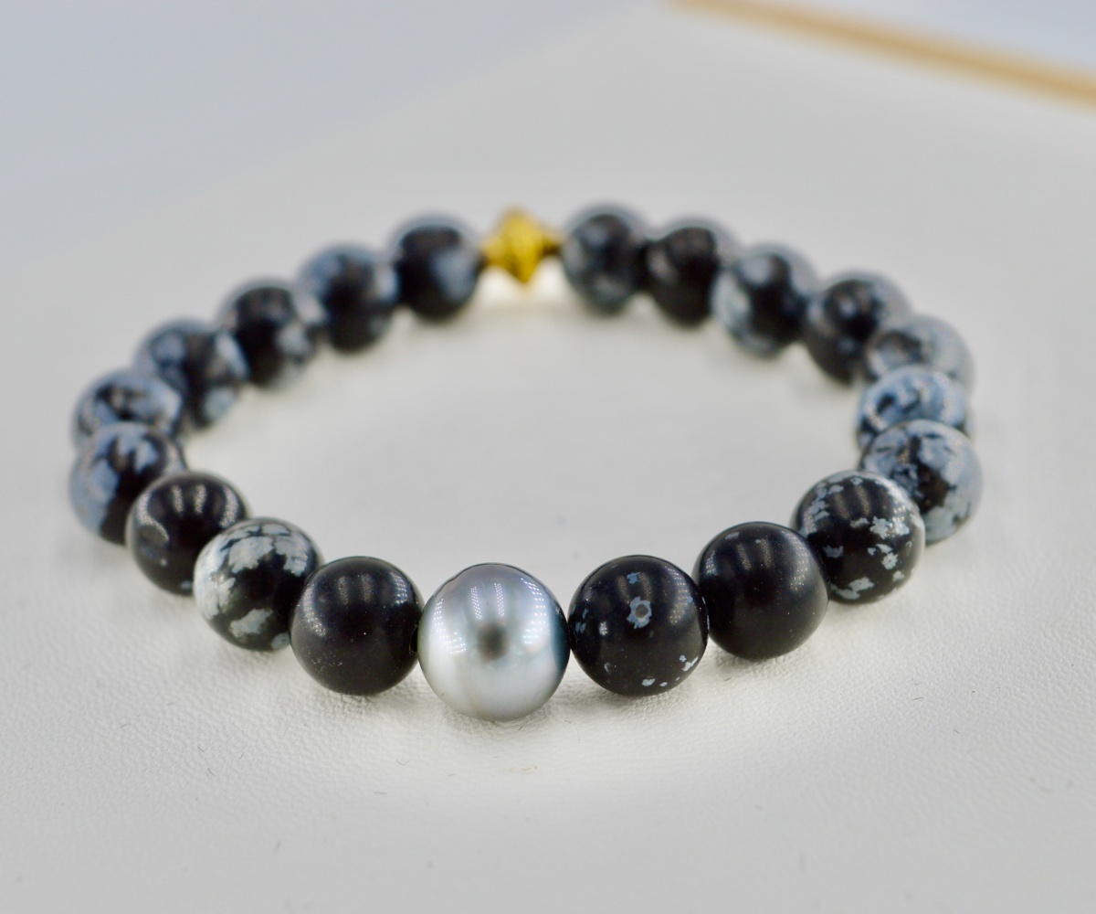 74-collection-managea-perle-de-9-3mm-et-obsidienne-neige-bracelet-en-perles-de-tahiti-et-pierres-naturelles-0