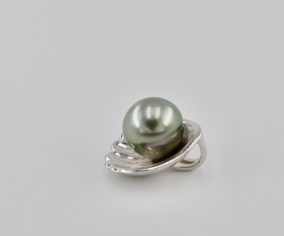 81-collection-pahua-perle-de-tahiti-montee-sur-argent-pendentif-en-perles-de-tahiti-2
