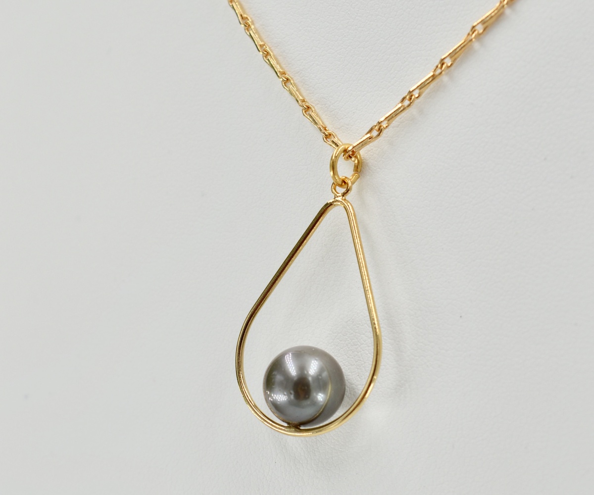 89-collection-uru-perle-de-9-7mm-sur-gold-filled-collier-en-perles-de-tahiti-4