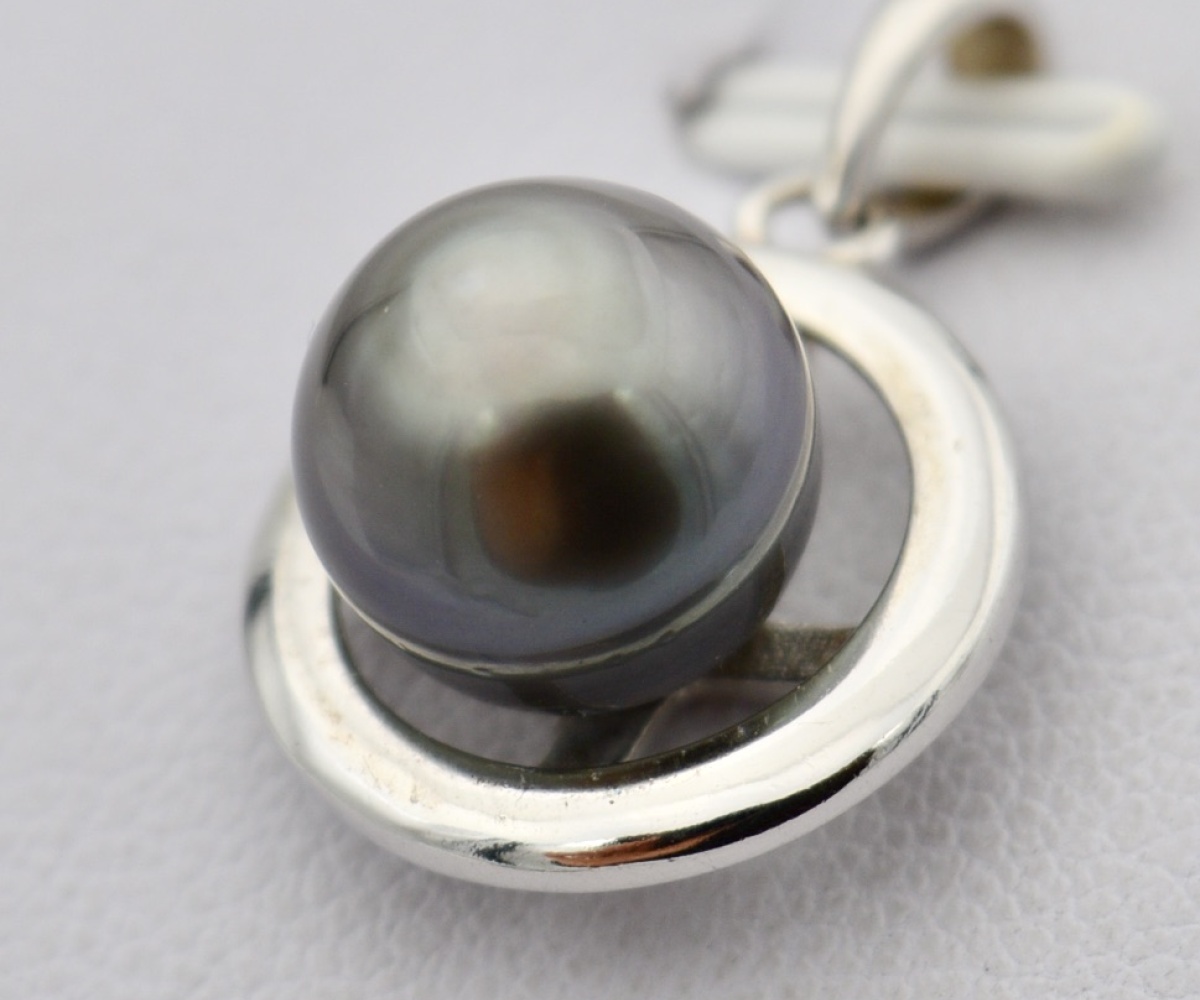 99-collection-teata-perle-de-9-4mm-pendentif-en-perles-de-tahiti-2